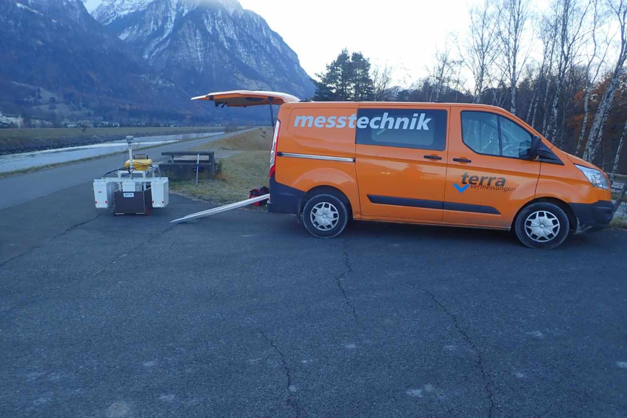 terra-vermessungen-ag-projekte-zerstoerungsfreie-messungen-belagsdickenmessung-autobahnueberfuerhrung-truebbach-haag-2.jpg